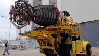 NASA Preparing to Service Hubble for the Last Time, In Glorious Pictures
